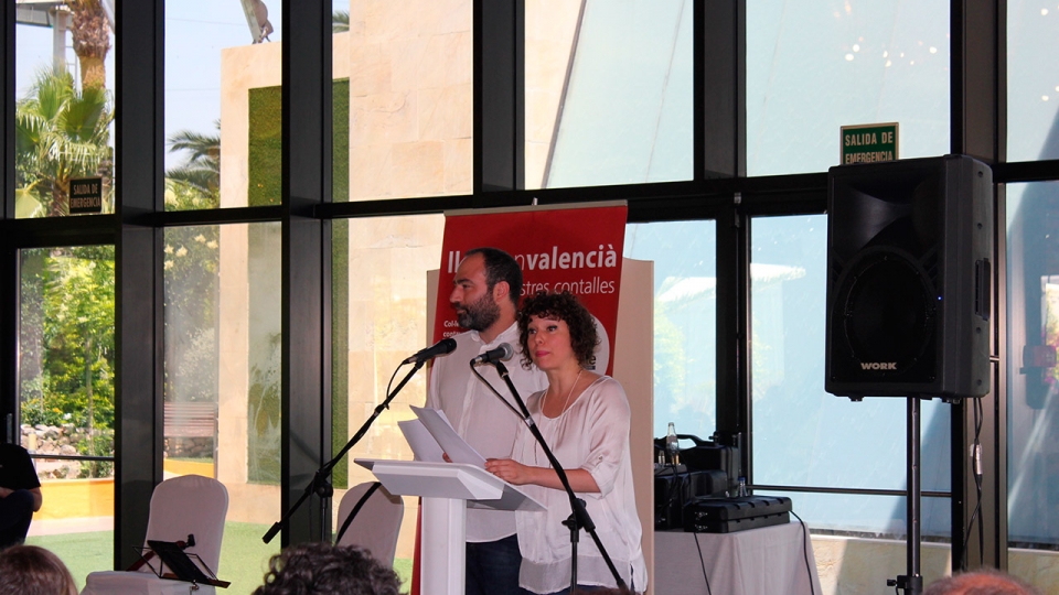 Presentació de «Llegir en valencià, les nostres contalles»