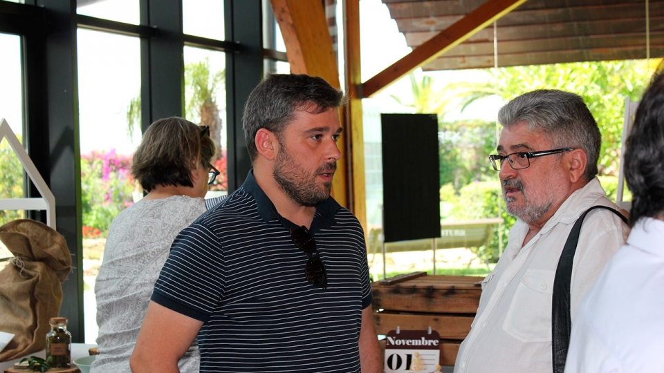 Presentació de «Llegir en valencià, les nostres contalles»